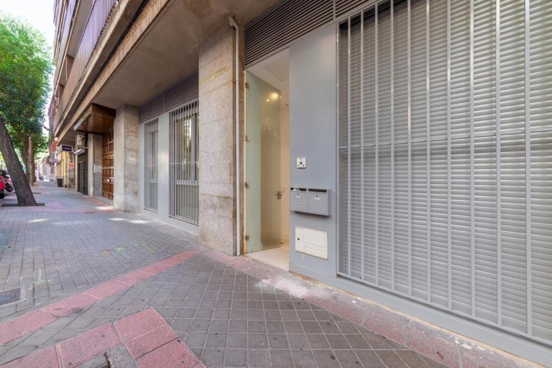 2 Bedrooms 2 Bathrooms Furnished - Delicias - Modern- Mintystay Madri Exterior foto
